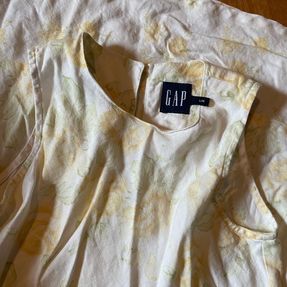 Girls Yellow Gap Floral Dress - Picture 5 of 5